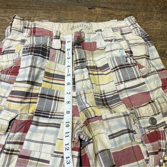 VTG Y2K Hollister Cargo Shorts Men 30 Madras Plaid PatchWork Button Fly Distress - Picture 3 of 9